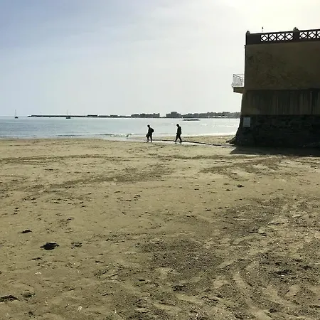 Cozy With Direct Beach Access In 32 Sqm
